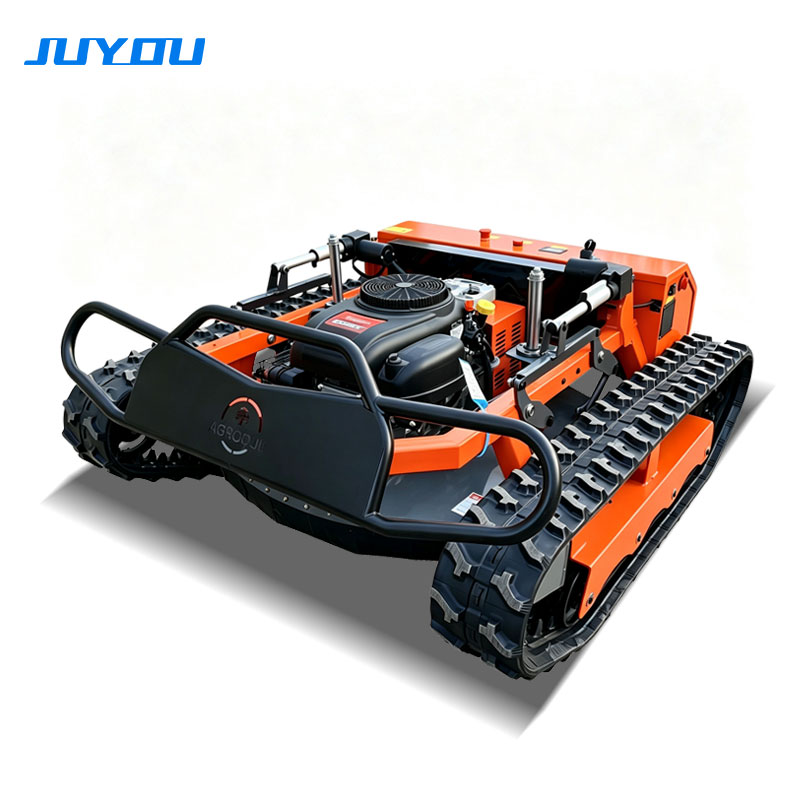 800 Off road tracked lawn mower