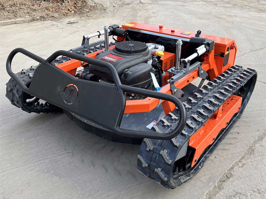 From Highways to Country Roads: How Roadside Mowing Equipment Keeps Europe’s Lan