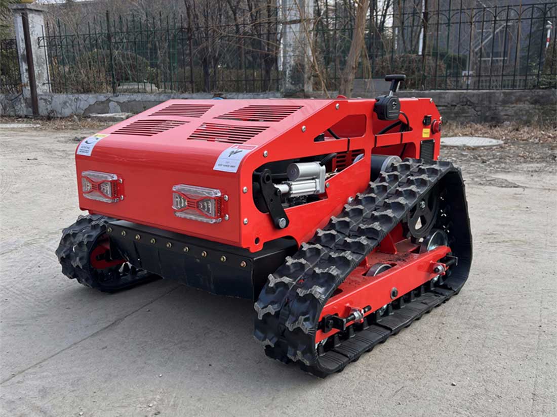 How a Remote Controlled Mower Can Handle Slopes, Thick Grass, and Tough Terrain 